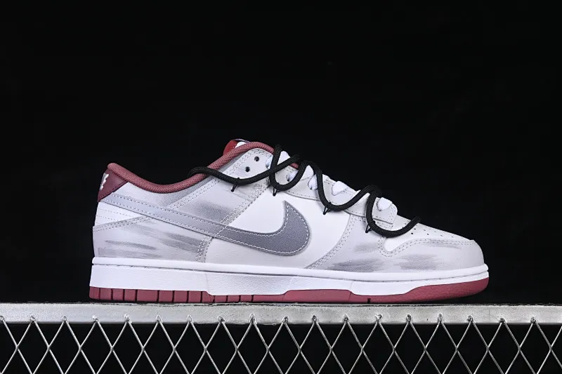 All categories Nk SB Dunk Series Nk SB Dunk Low High-end customized low-top sneakers Nike SB Dunk Low straps Anniversary high-end customized low-top casual sneakers DV0833-112